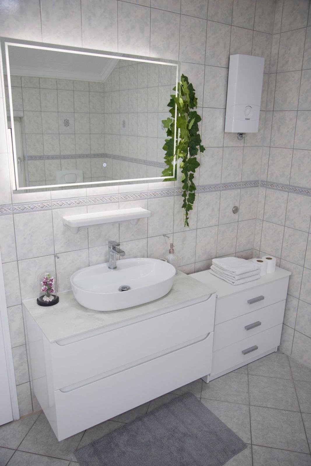 Puente Viejo Apartment *